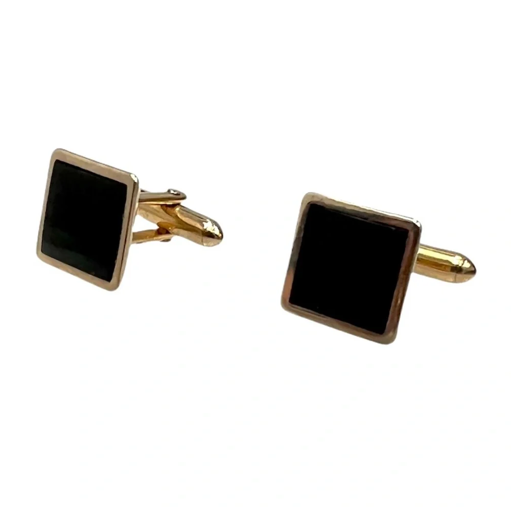 VINTAGE SWANK GOLD TONE & BLACK ENAMEL SQUARE CUFFLINKS & SHIRT STUDS